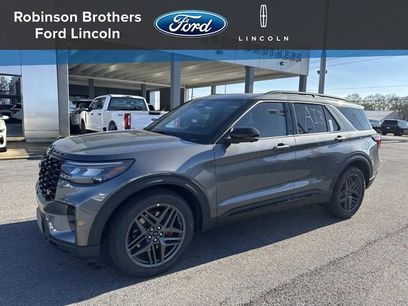 New 2026 Ford Explorer ST w/ Sun And Sound Package