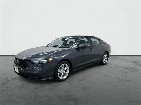 Used 2025 Honda Accord LX image 8