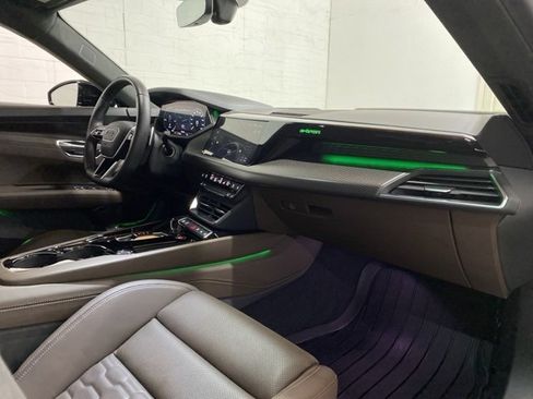 Used 2023 Audi RS e-tron GT w/ Carbon Performance Package image 23