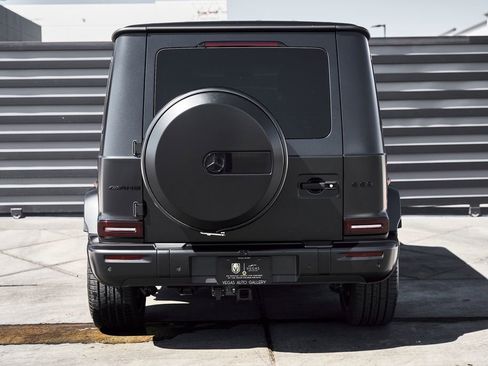 Used 2025 Mercedes-Benz G 63 AMG 4MATIC image 16