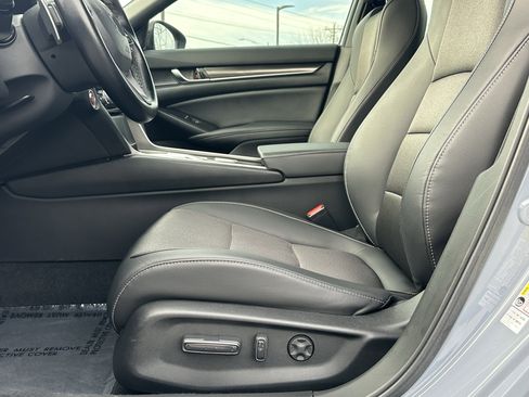 Used 2022 Honda Accord Sport image 12
