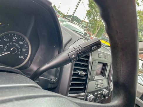 Used 2018 Ford F150 XLT AWD/4WD image 17
