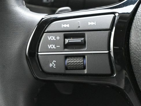 Used 2024 Honda Pilot Elite image 7