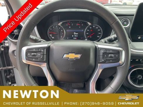 Used 2024 Chevrolet Blazer LT w/ Convenience Package FWD image 14