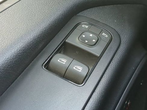 Used 2024 Mercedes-Benz Sprinter 2500 image 26