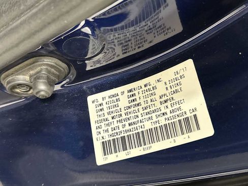 Used 2017 Honda Accord LX image 11