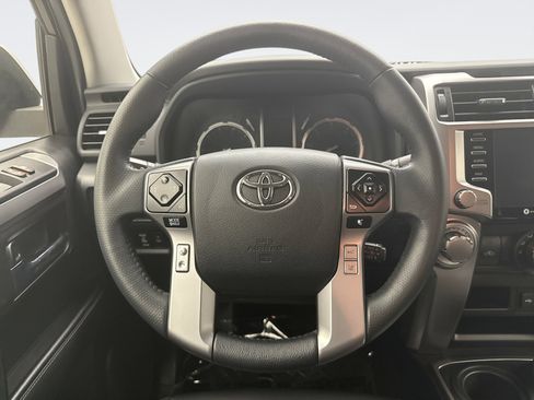 Used 2023 Toyota 4Runner TRD Sport AWD/4WD image 12