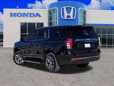 Used 2022 Chevrolet Tahoe LT w/ LT Signature Plus Package image 5