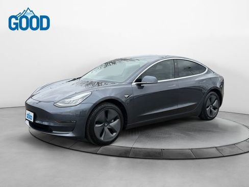 Used 2019 Tesla Model 3 Mid Range image 1