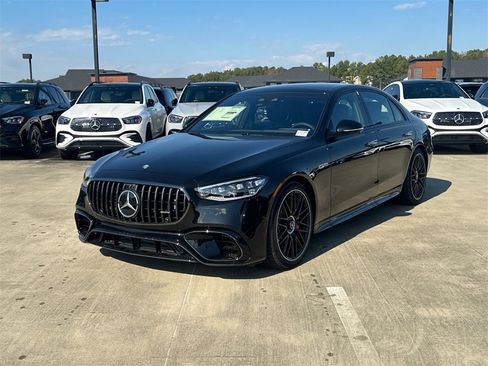 New 2026 Mercedes-Benz S 63 AMG S image 3