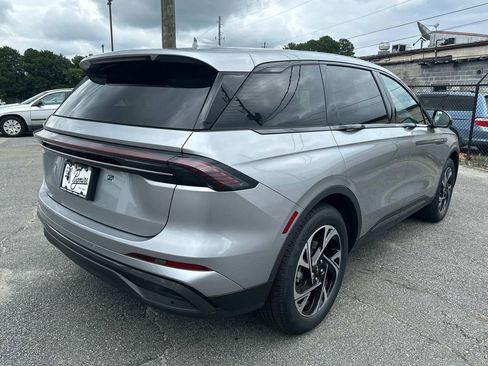 New 2025 Lincoln Nautilus Premier w/ Equipment Group 102A image 7