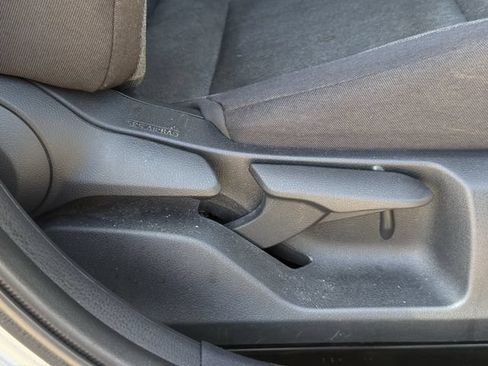 Used 2025 Toyota Camry LE FWD image 31