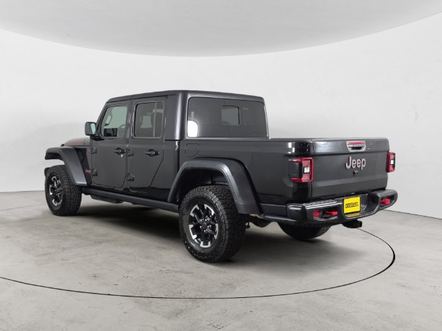 Used 2026 Jeep Gladiator Rubicon w/ Steel Power Dome Hood Package AWD/4WD image 7