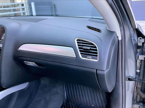 Used 2013 Audi A4 2.0T Premium w/ Convenience Pkg image 17