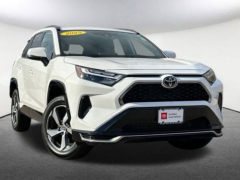Certified 2025 Toyota RAV4 SE image 2