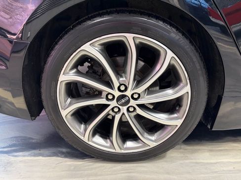 Used 2019 Lincoln MKZ Reserve w/ Reserve Plus Package image 28