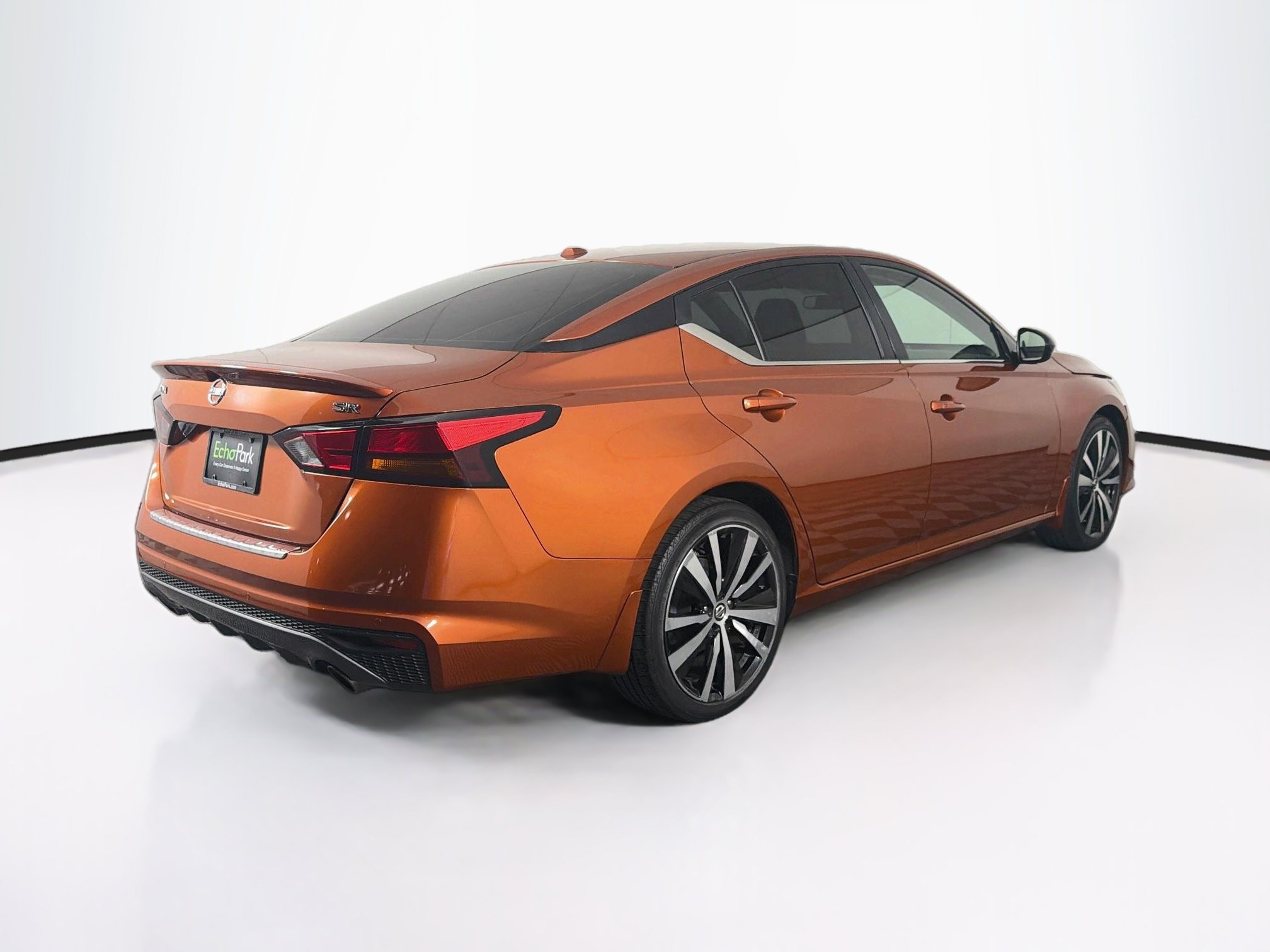 Used 2022 Nissan Altima 2.5 SR FWD image 9