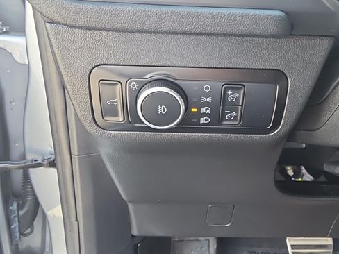 Used 2023 Ford Escape ST-Line Select w/ Tech Pack #1 AWD/4WD image 21