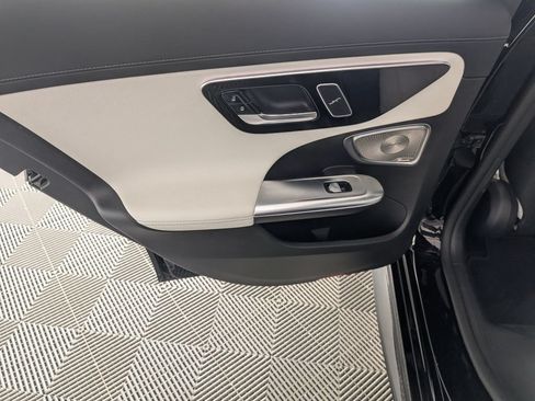 Used 2022 Mercedes-Benz C 300 Sedan image 26