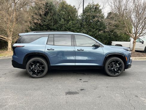 New 2026 Chevrolet Traverse RS image 10