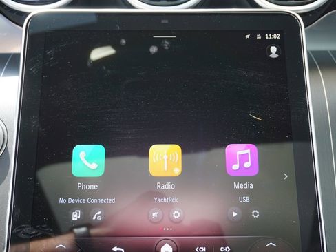 Certified 2025 Mercedes-Benz GLC 300 4MATIC image 35