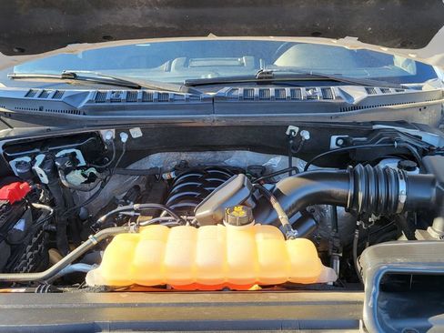 Used 2019 Ford F150 Platinum w/ Equipment Group 701A Luxury AWD/4WD image 42