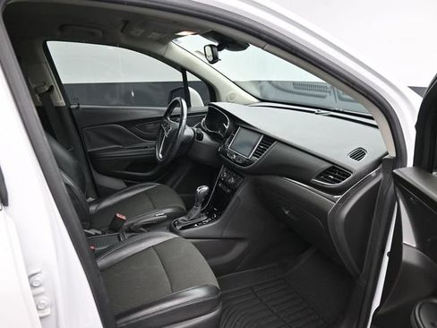 Used 2020 Buick Encore Preferred w/ Safety Package FWD image 16