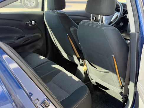 Used 2019 Nissan Versa SV image 8