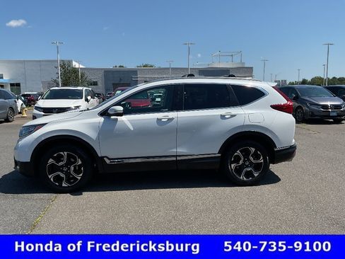 Certified 2019 Honda CR-V Touring image 4