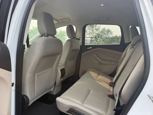Used 2019 Ford Escape SE AWD/4WD image 11