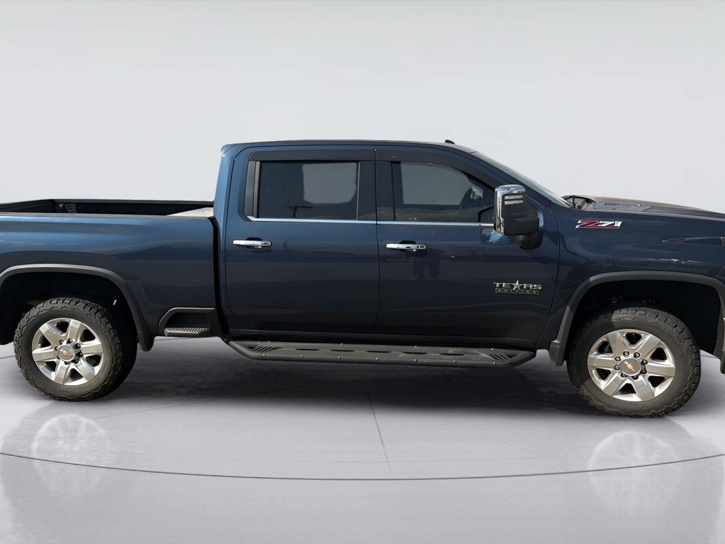 Used 2021 Chevrolet Silverado 2500 LTZ w/ LTZ Premium Texas Edition AWD/4WD image 4