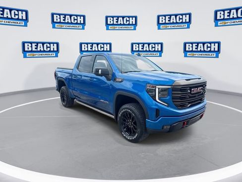 Used 2022 GMC Sierra 1500 AT4X AWD/4WD image 2