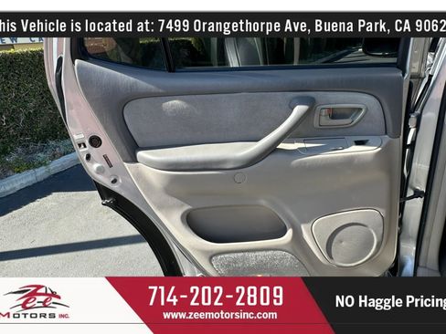 Used 2006 Toyota Sequoia SR5 AWD/4WD image 48