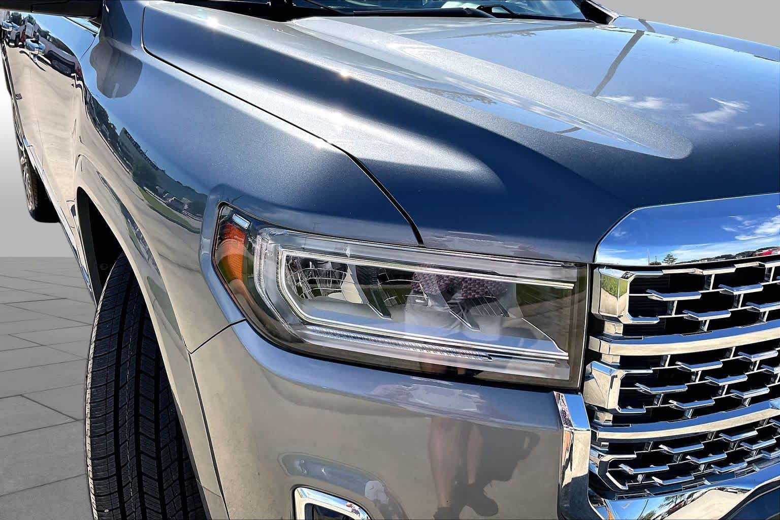 Used 2021 GMC Acadia Denali FWD image 26