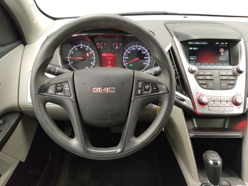Used 2017 GMC Terrain SLE FWD image 22