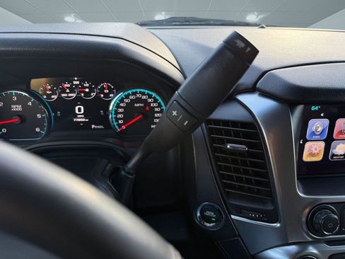 Used 2017 Chevrolet Suburban LT image 29