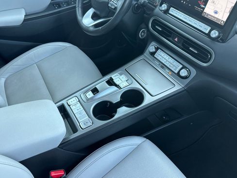 Used 2023 Hyundai Kona Limited w/ Cargo Package image 17