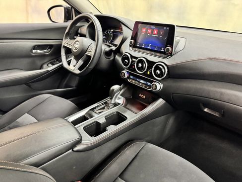 Used 2021 Nissan Sentra SR image 25