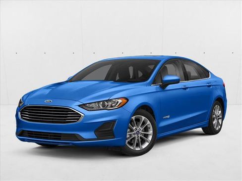 Used 2019 Ford Fusion SE FWD image 1