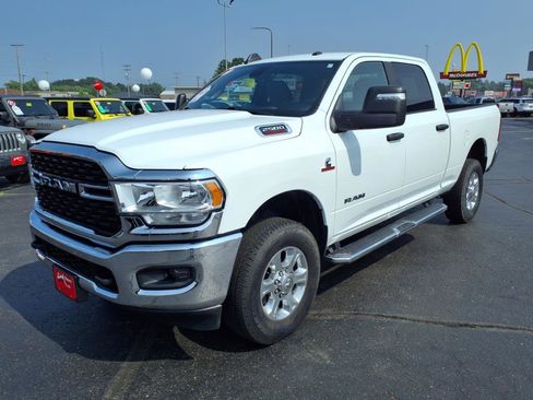 Used 2024 RAM 2500 Big Horn image 8