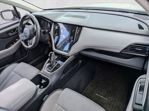 Used 2024 Subaru Outback Premium AWD/4WD image 20