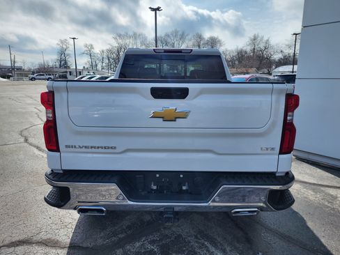 Used 2023 Chevrolet Silverado 1500 LTZ AWD/4WD image 5