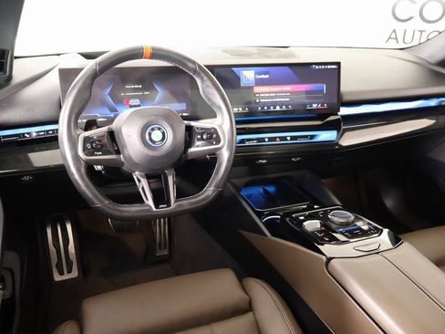 Used 2024 BMW i5 M60 w/ Premium Package image 2