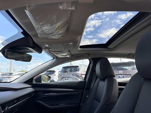 New 2026 MAZDA MAZDA3 2.5 S Sedan w/ Preferred Pkg FWD image 30