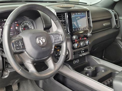 Used 2024 RAM 1500 Laramie image 9