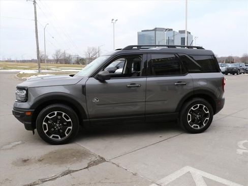 Used 2023 Ford Bronco Sport Outer Banks w/ Tech Package image 3