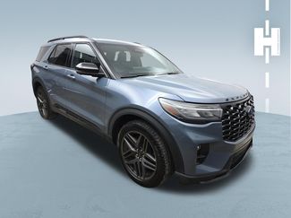 Used 2025 Ford Explorer ST RWD video 1