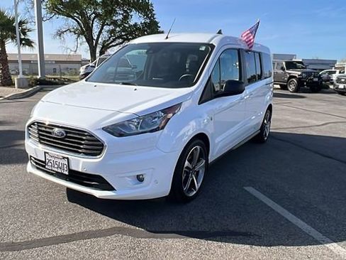 Used 2022 Ford Transit Connect XLT image 7