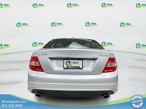 Used 2011 Mercedes-Benz C 300 4MATIC Sedan image 7