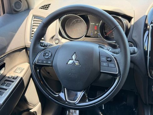 Used 2024 Mitsubishi Outlander Sport SE AWD/4WD image 20